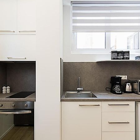 Apartament Brand New Flat For 4 Ppl Next To Syntagma Sq. Ateny Zewnętrze zdjęcie