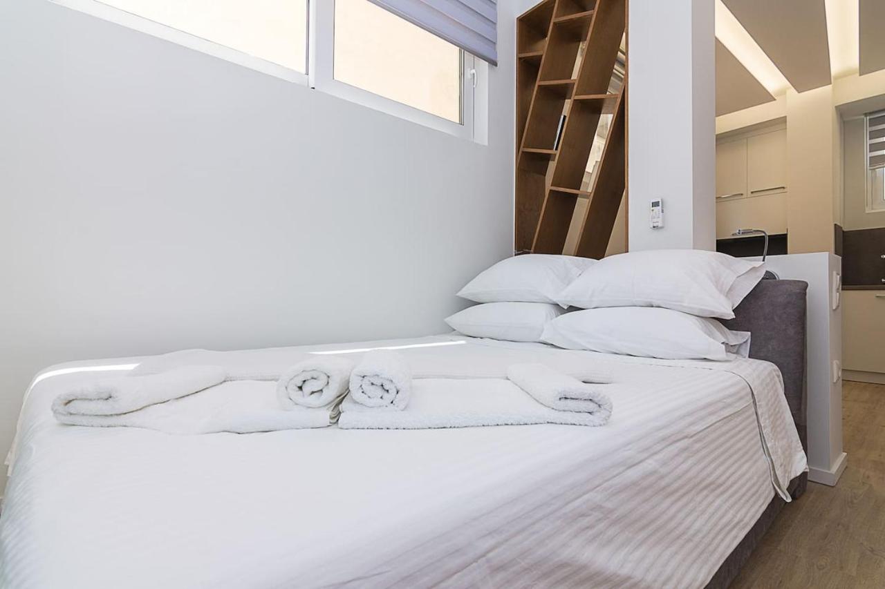 Apartament Brand New Flat For 4 Ppl Next To Syntagma Sq. Ateny Zewnętrze zdjęcie